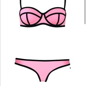 Triangl baiting suit